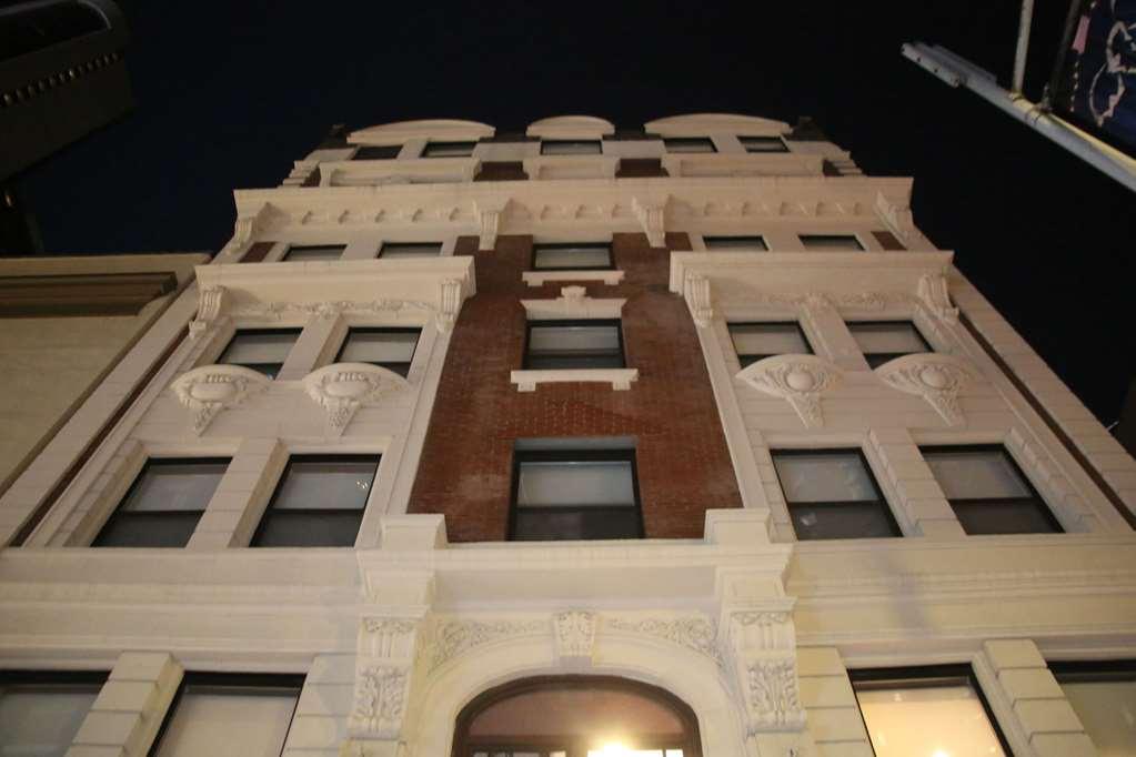 Mayfair Hotel, Ascend Hotel Collection New York Bagian luar foto